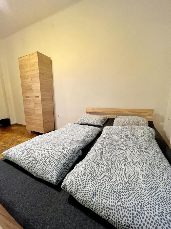Main Square Rooms Cracovie Extérieur photo